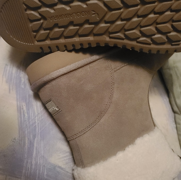 Boot - Picture 6 of 8